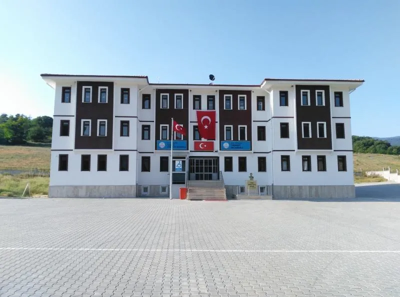 Taşkesti Ortaokulu fotoğrafı