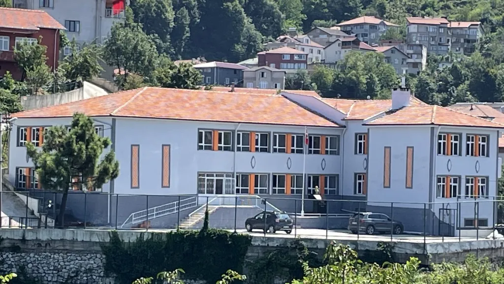 Tepebaşı İlkokulu fotoğrafı