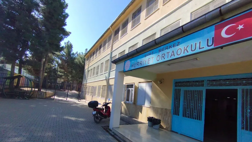 Hürriyet Ortaokulu fotoğrafı