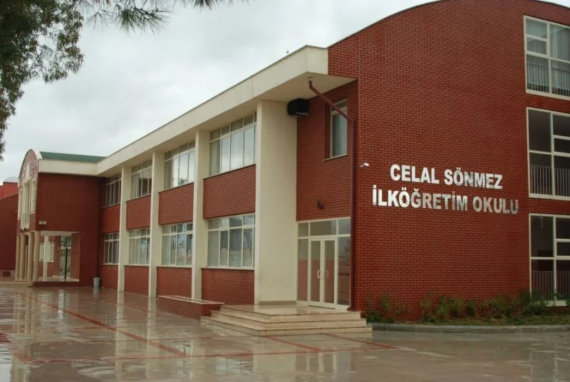 Celal Sönmez Ortaokulu fotoğrafı