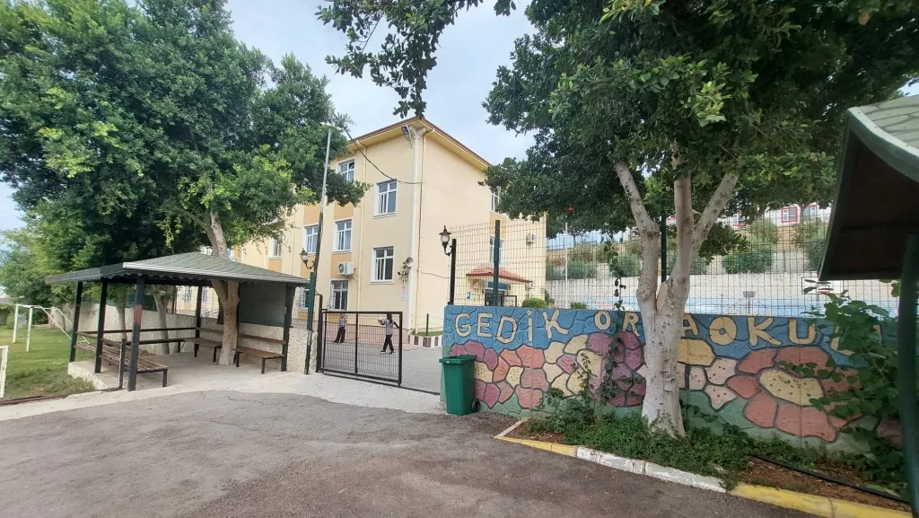 Gedik Ortaokulu fotoğrafı