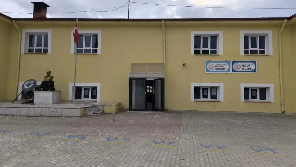 Eriklice Ortaokulu fotoğrafı