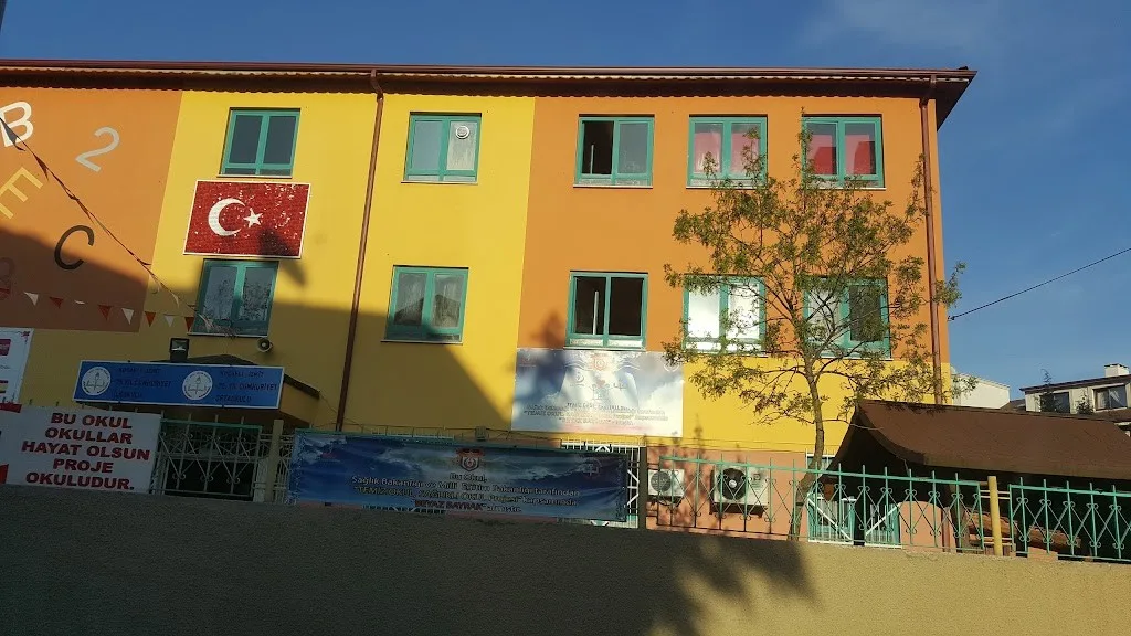 75. Yıl Cumhuriyet İlkokulu fotoğrafı