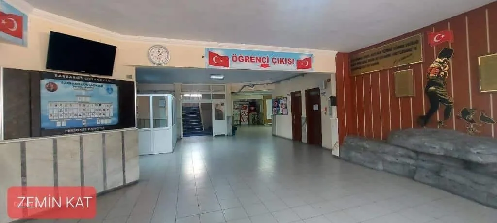 Barbaros Ortaokulu fotoğrafı