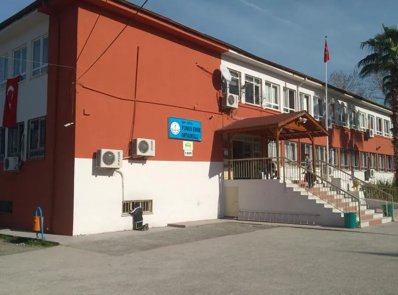 Yunus Emre Ortaokulu fotoğrafı