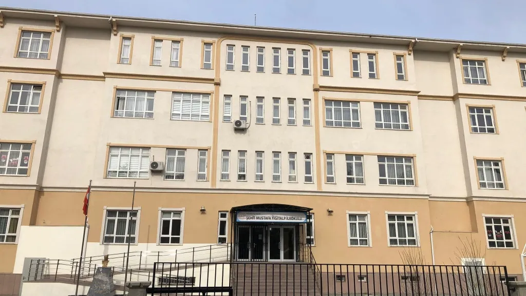 Şehit Mustafa Yiğitalp İlkokulu