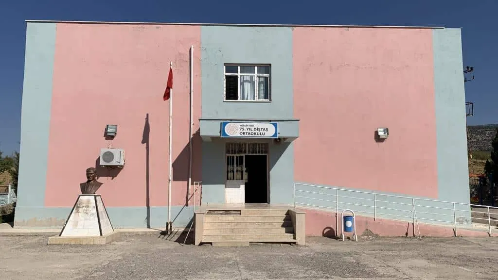 75. Yıl Diştaş Ortaokulu