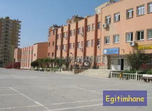 Mezitli Muhittin Develi Ortaokulu fotoğrafı