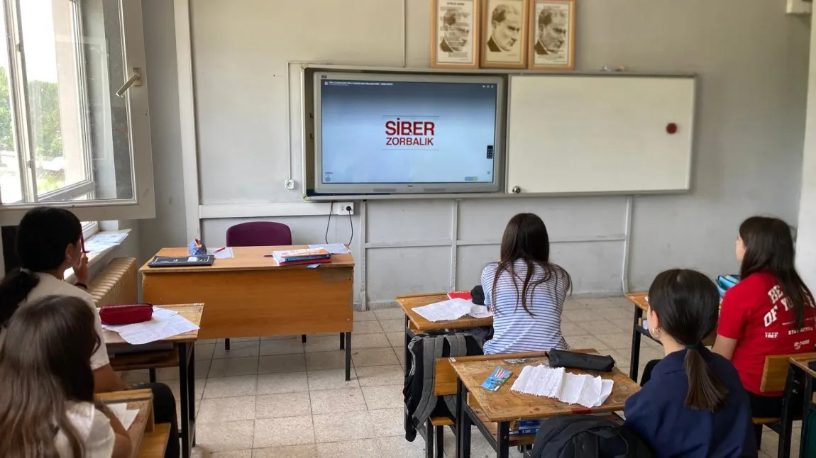 Devecikonağı Ortaokulu