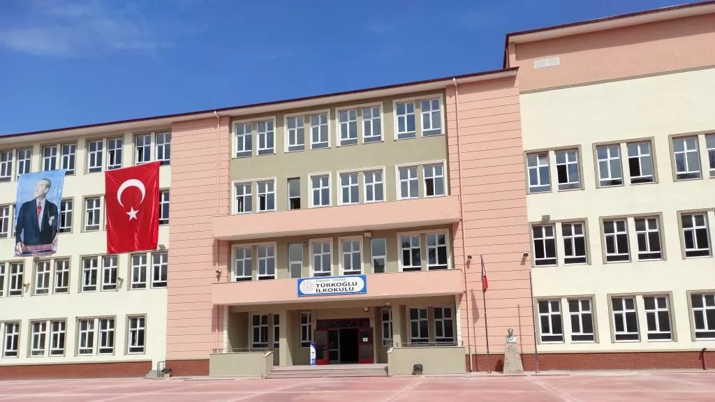Türkoğlu İlkokulu