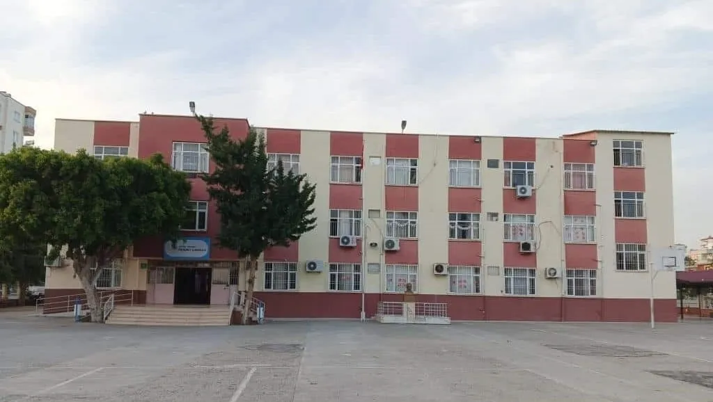 Erdemli İlkokulu