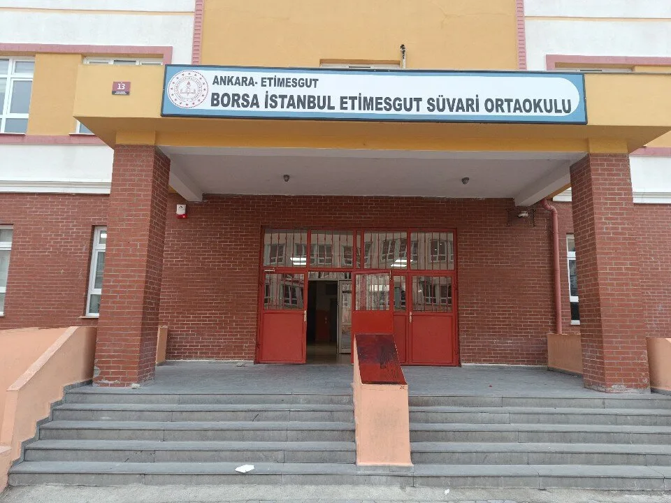 Borsa İstanbul Etimesgut Süvari Ortaokulu