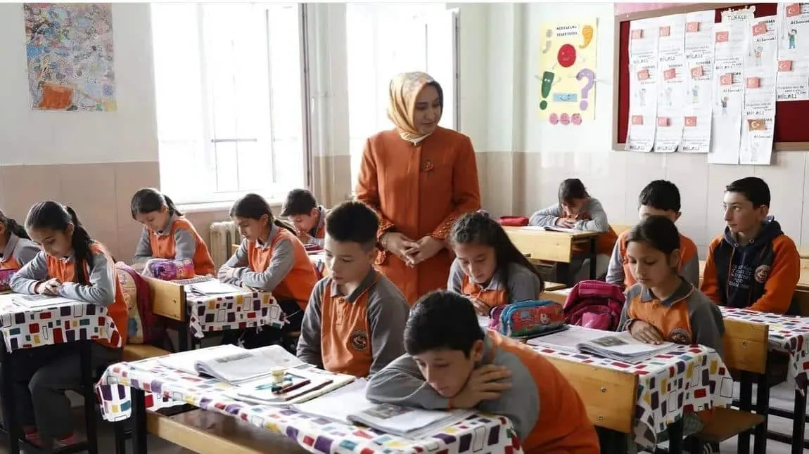 Keçikalesi Cumhuriyet Ortaokulu fotoğrafı