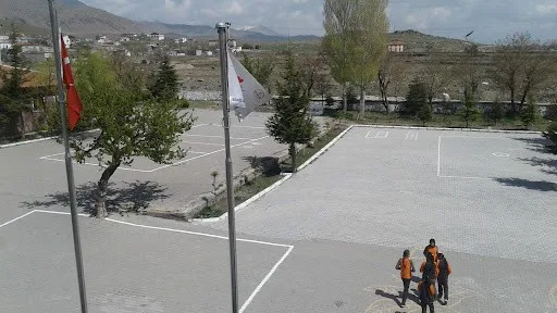 Keçikalesi Cumhuriyet Ortaokulu fotoğrafı