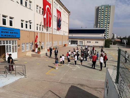 Avni Akyol İlkokulu
