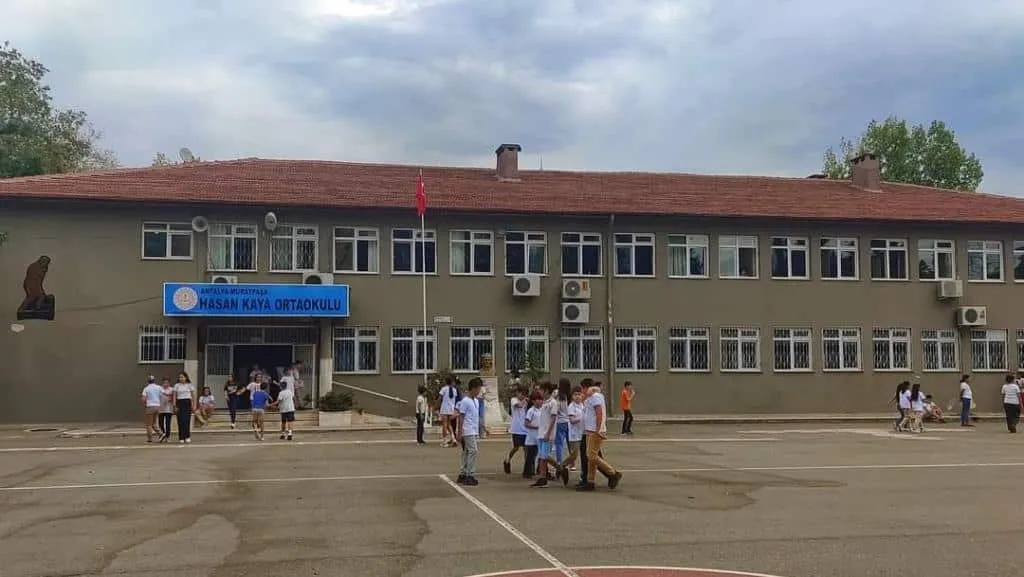 Hasan Kaya Ortaokulu fotoğrafı