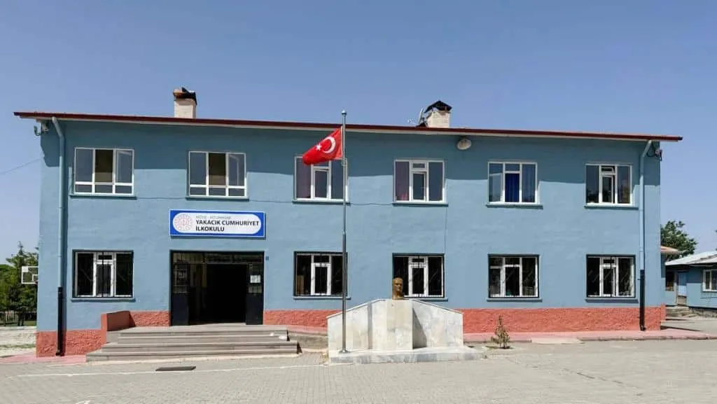 Yakacık Cumhuriyet İlkokulu fotoğrafı
