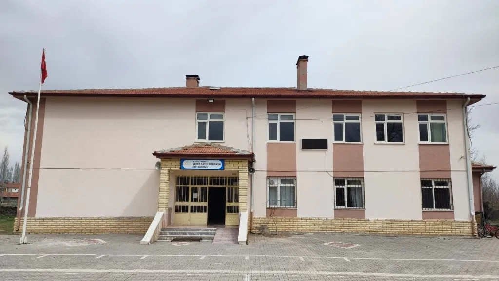 Şehit Fatih Gökkaya Ortaokulu