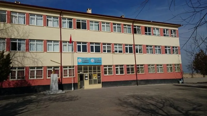 75. Yıl Cumhuriyet Ortaokulu fotoğrafı