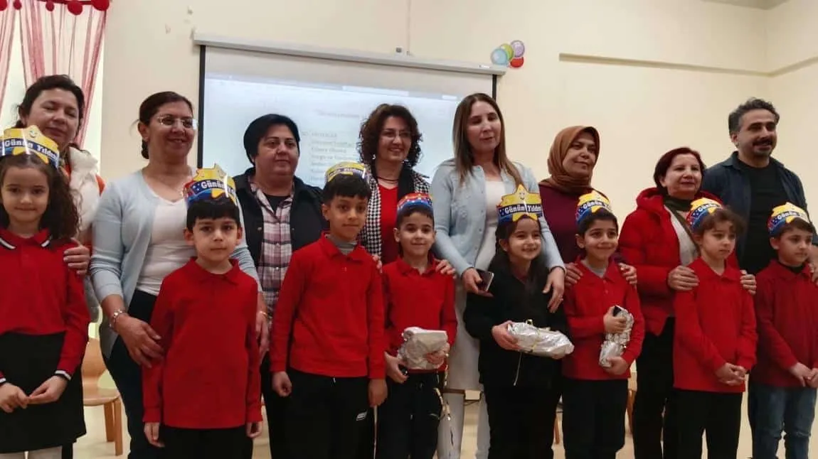 İsmail Erez İlkokulu