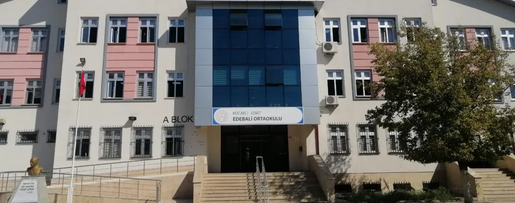 Edebali Ortaokulu fotoğrafı