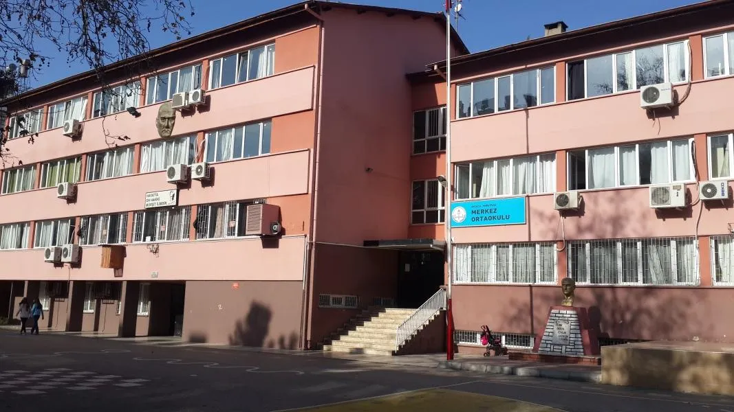 Merkez Ortaokulu fotoğrafı