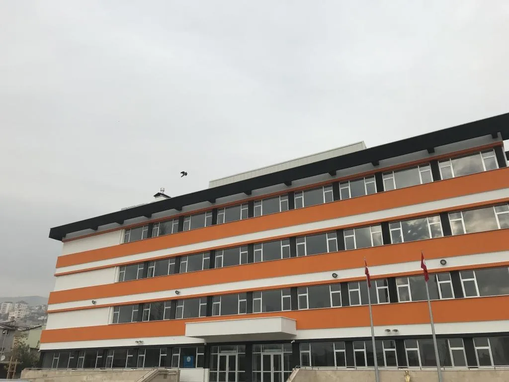 Cumhuriyet Ortaokulu fotoğrafı