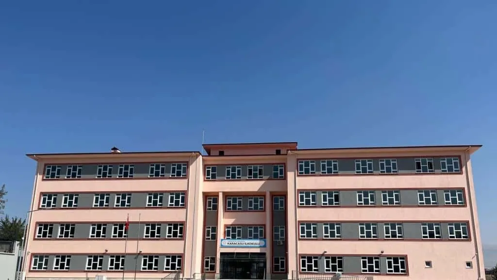Karacasu İlkokulu fotoğrafı