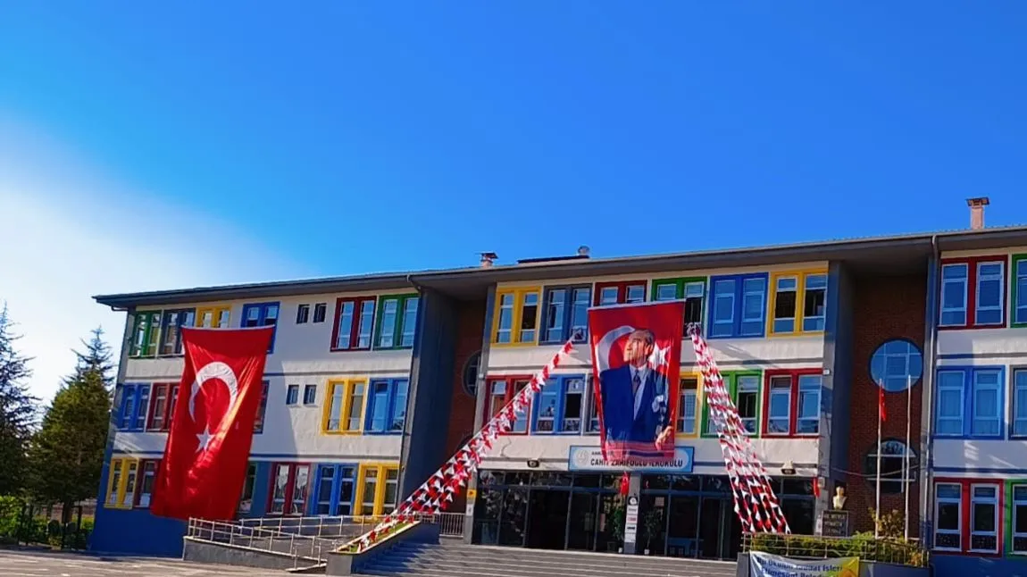 Cahit Zarifoğlu İlkokulu