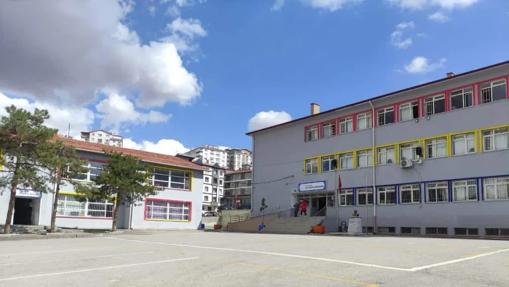 30 Ağustos Ortaokulu