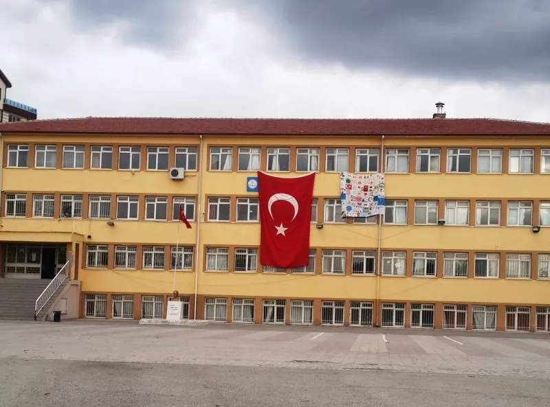 Coşkun Ertepınar Ortaokulu