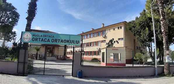 Ortaca Ortaokulu fotoğrafı