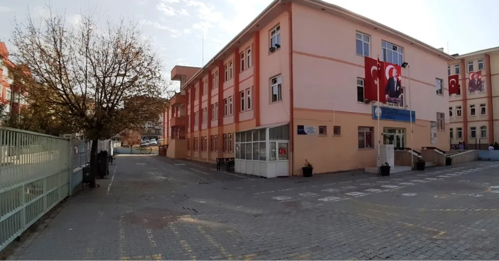 Dr. Nurettin - Beyhan Elbir İlkokulu