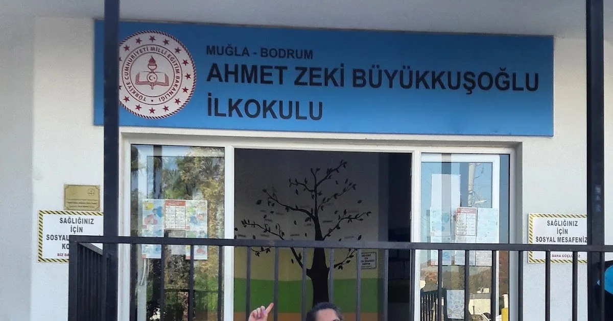 Ahmet Zeki Büyükkuşoğlu İlkokulu