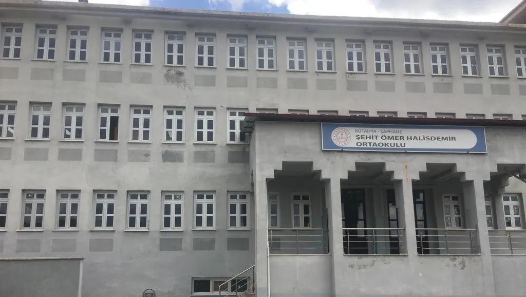 Şaphane Şehit Ömer Halisdemir Ortaokulu fotoğrafı