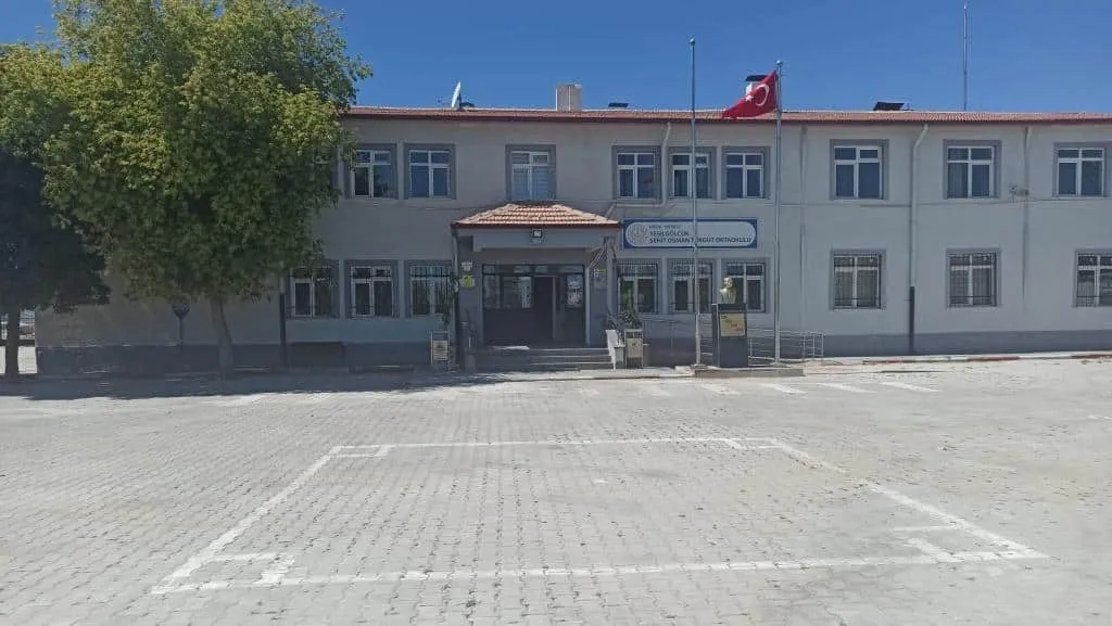 Yeşilgölcük Şehit Osman Turgut Ortaokulu fotoğrafı