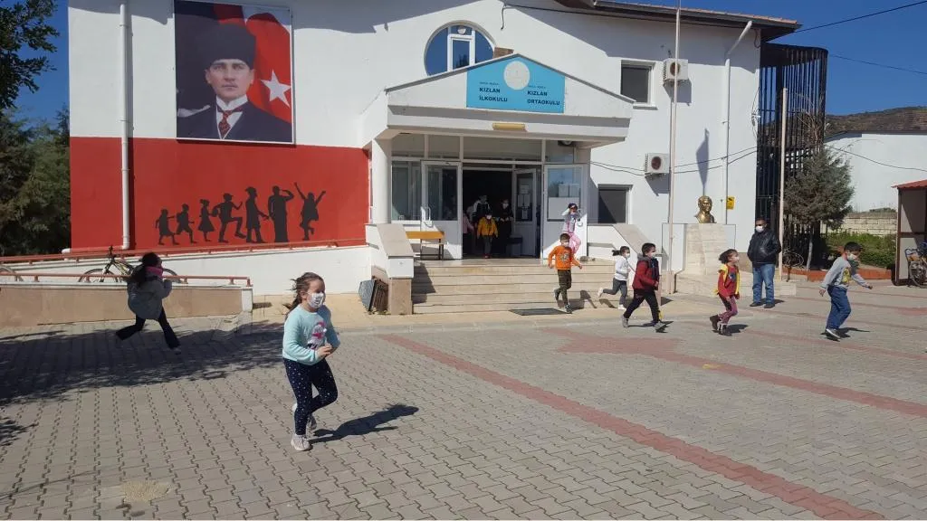 Kızlan Ortaokulu fotoğrafı