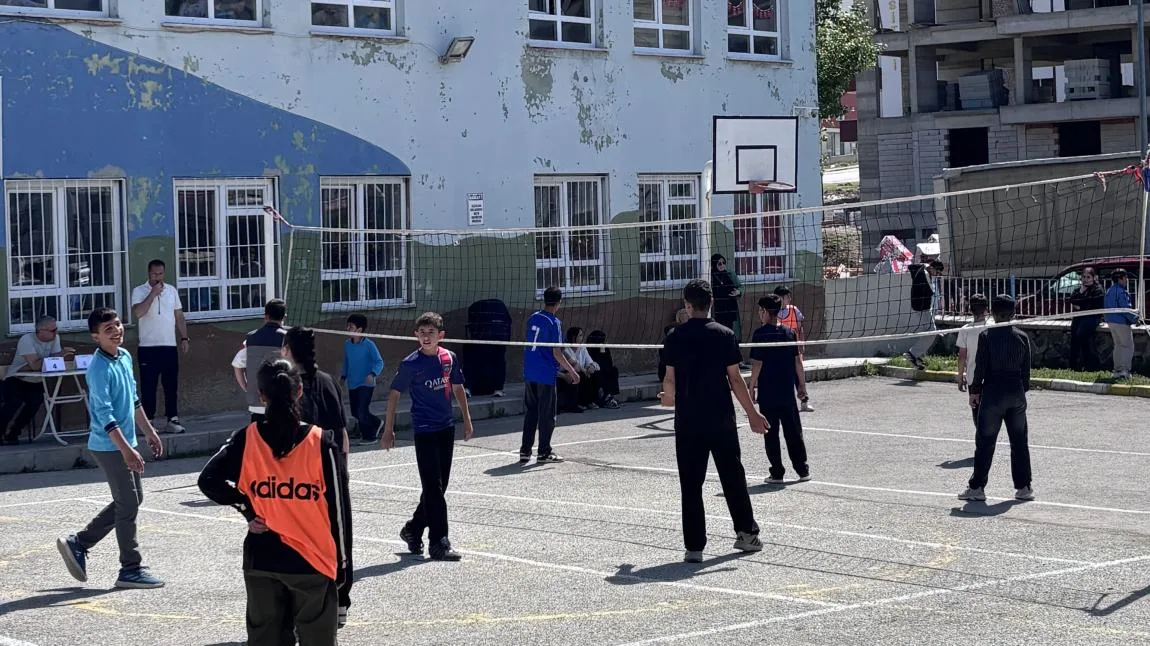 Mareşal Fevzi Çakmak Ortaokulu