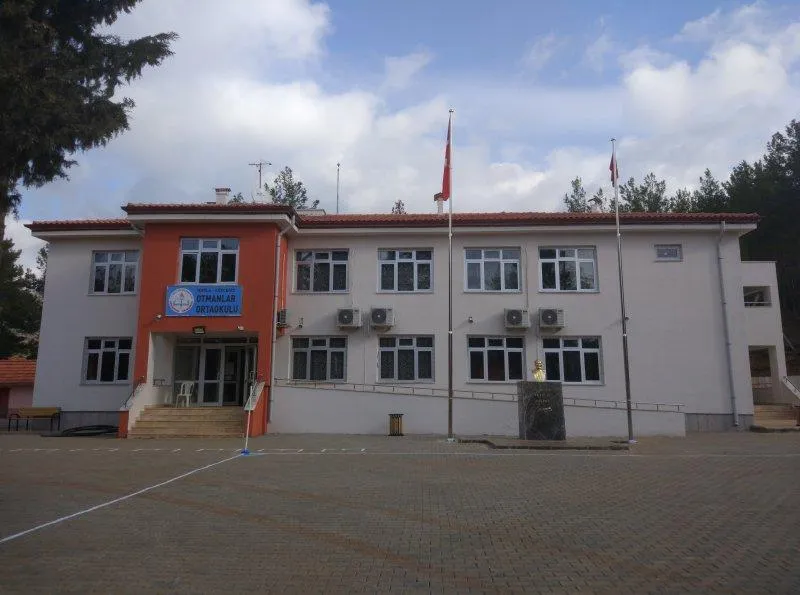 Otmanlar Ortaokulu fotoğrafı