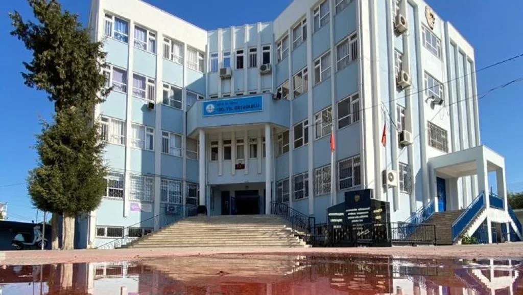 100. Yıl Ortaokulu fotoğrafı