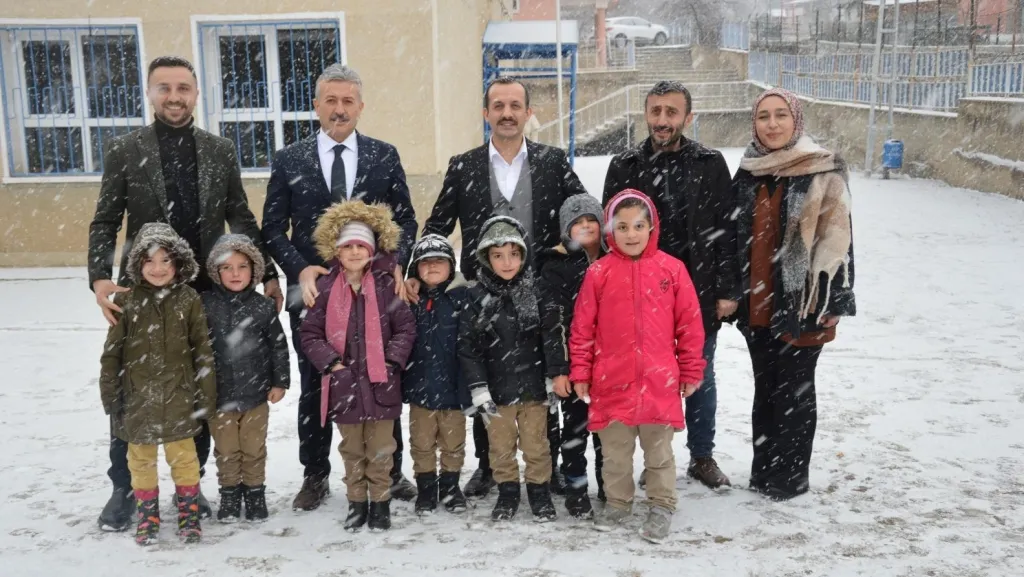 Aşağı Özbağ Gaziler Ortaokulu
