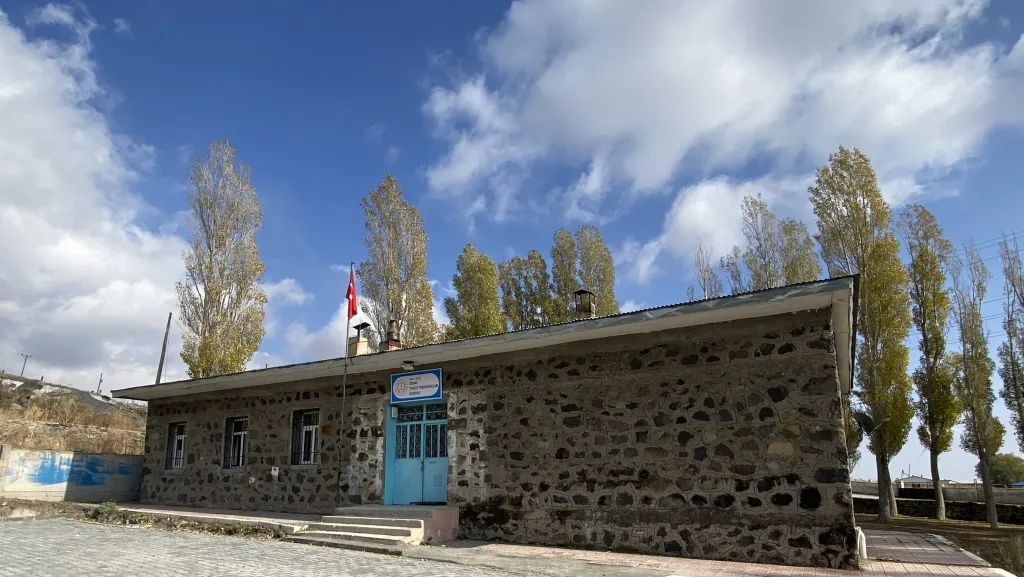 Erdağı Turgut Torunoğulları İlkokulu fotoğrafı