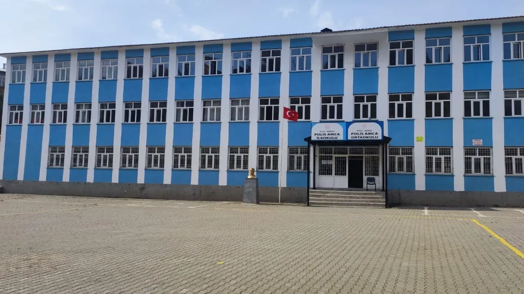 Polis Amca Ortaokulu fotoğrafı