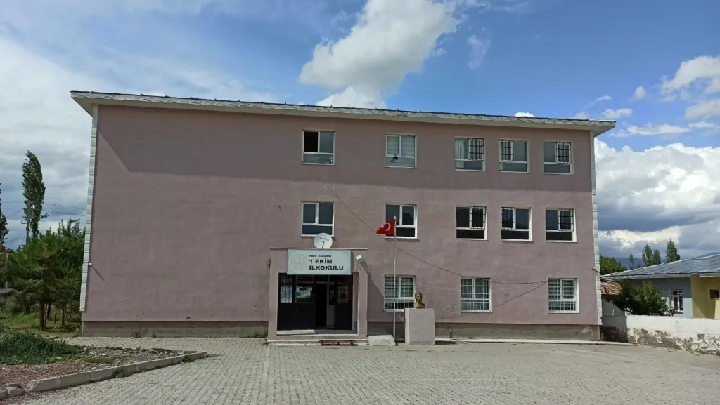 1 Ekim İlkokulu