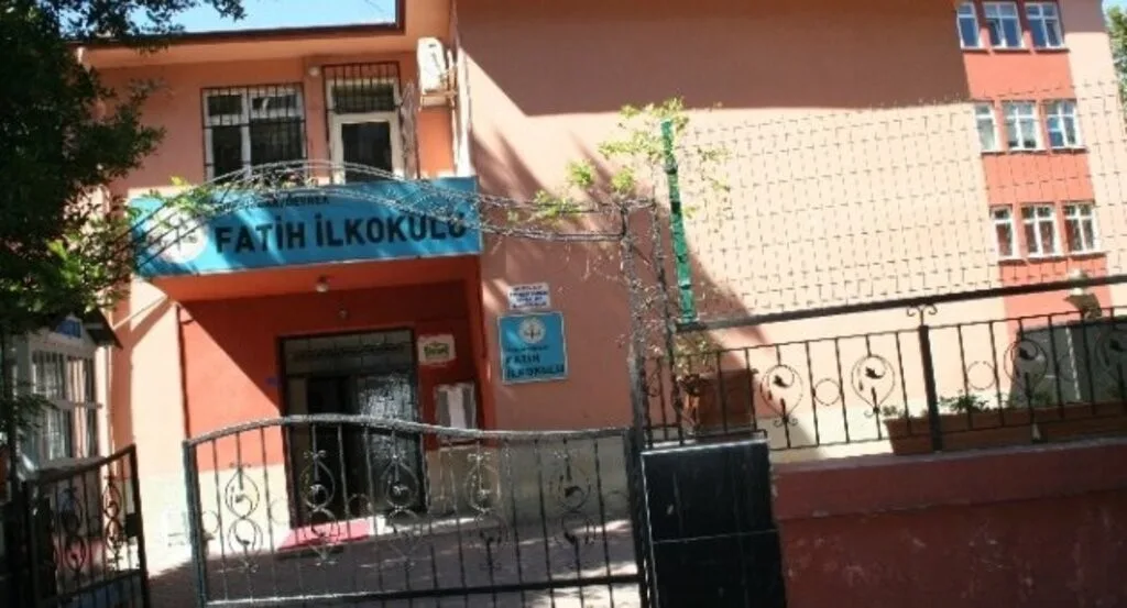 Fatih İlkokulu fotoğrafı