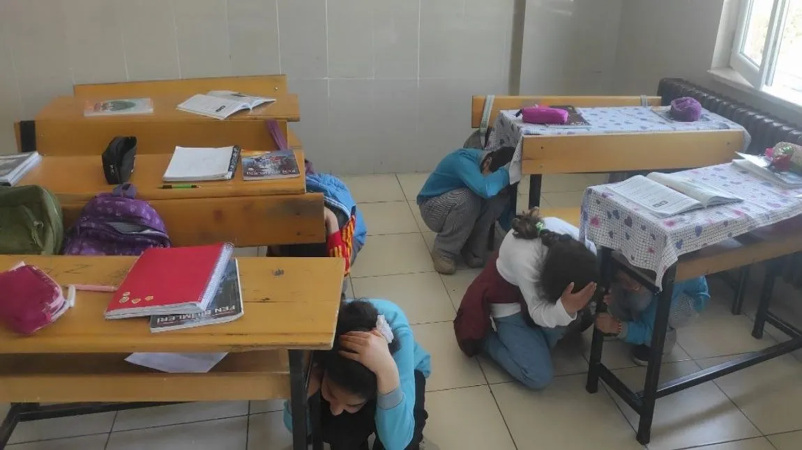 Uluören Ortaokulu fotoğrafı