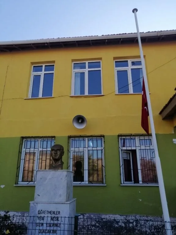 Uluören Ortaokulu