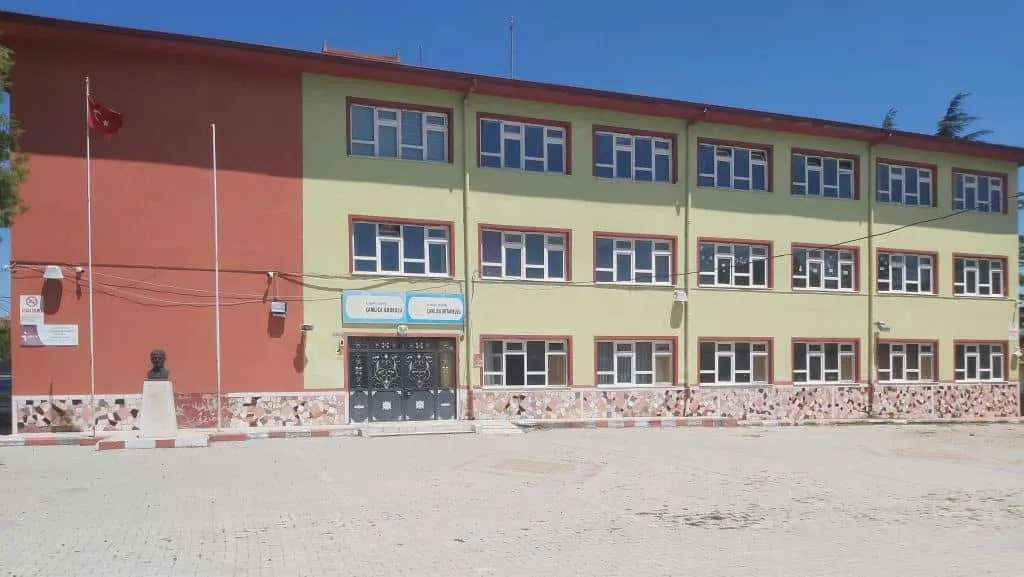 Çamlıca Ortaokulu fotoğrafı