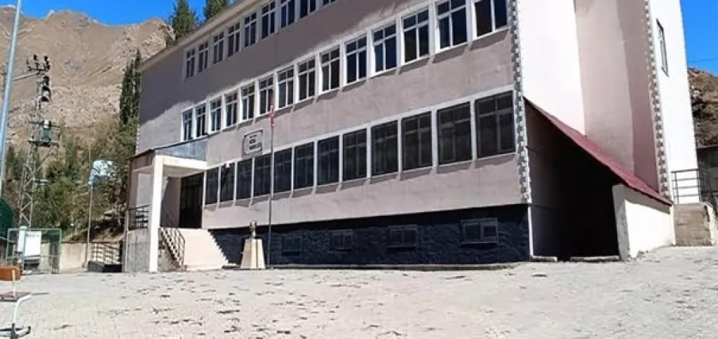 Mezra İmam Hatip Ortaokulu