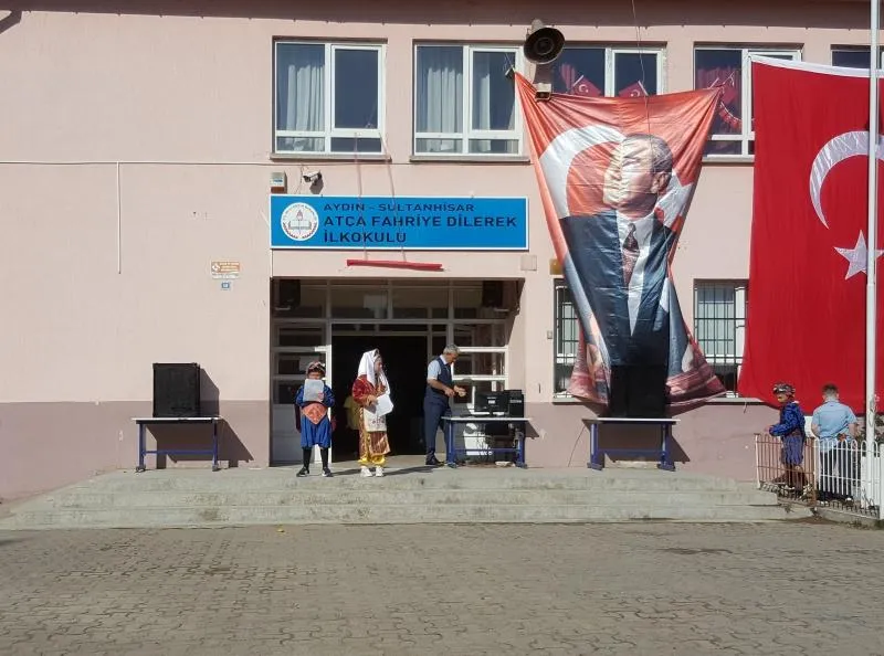 Atça Fahriye Dilerek İlkokulu fotoğrafı